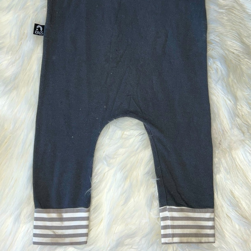 ❌SOLD ❌ RAGS romper bamboo 2T - Picture 6 of 8